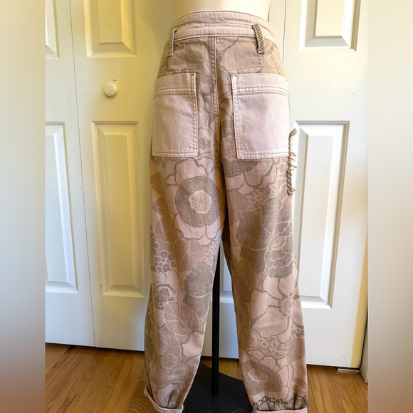 PILCRO Antropologie Beige Floral Cotton Denim Embroidered Tapered Pants 28 - Picture 4 of 12